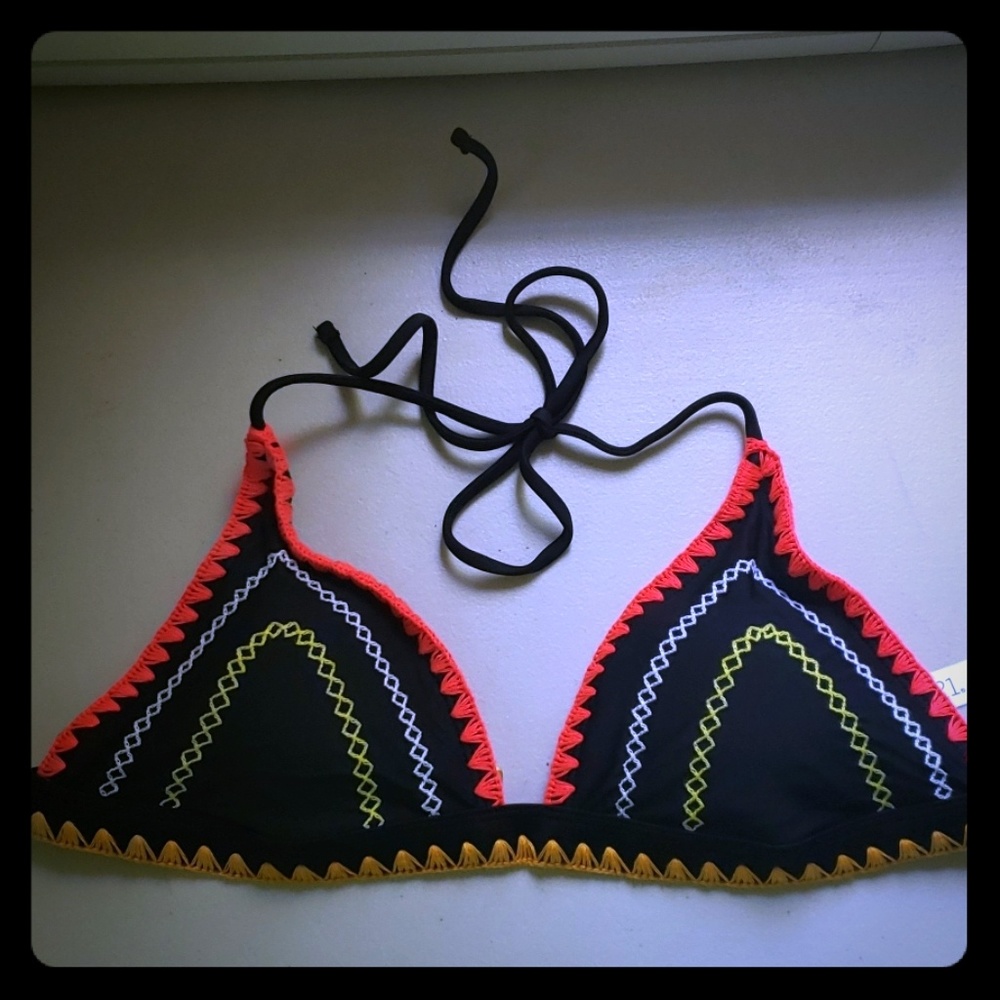Bikini top